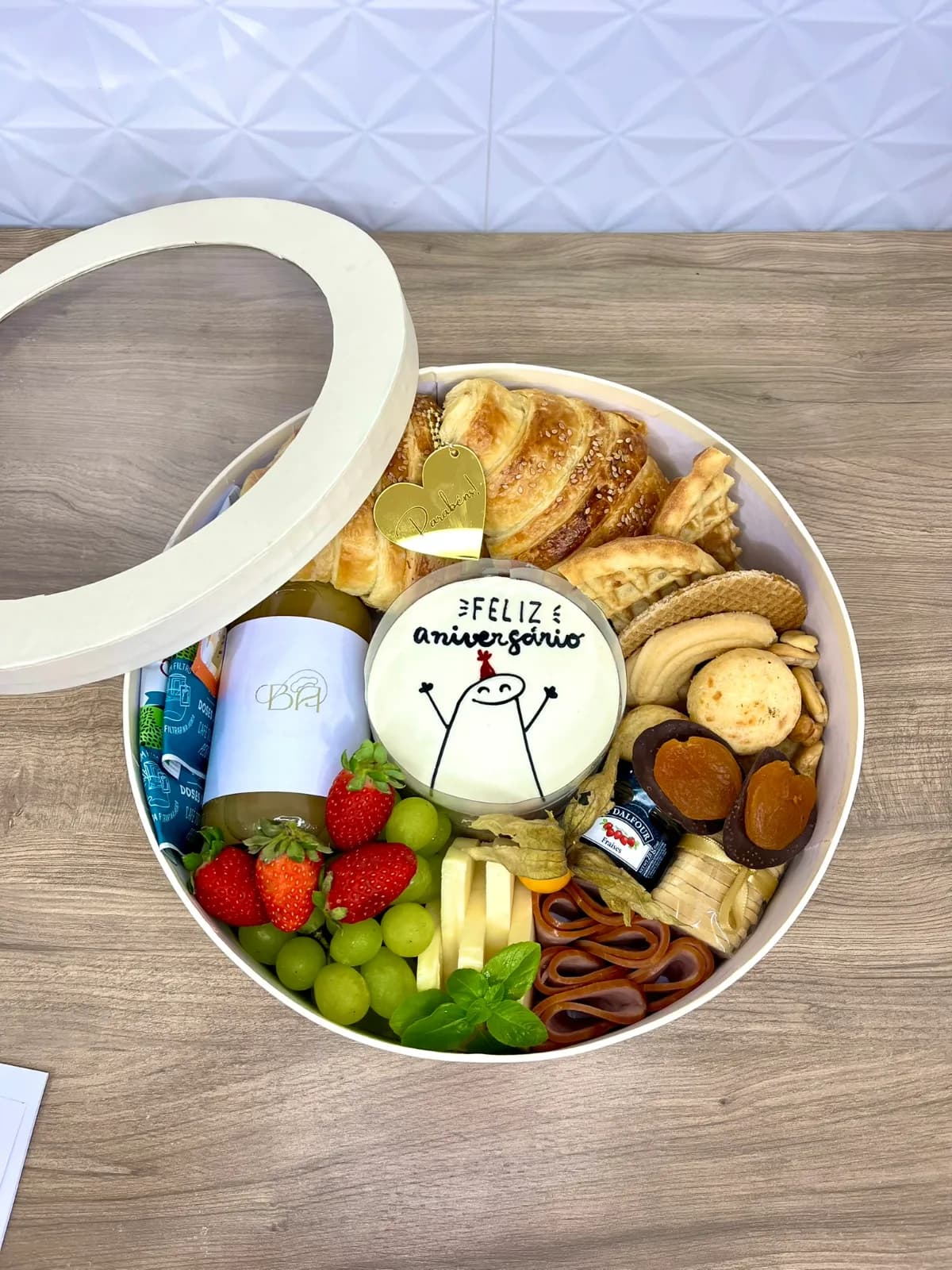 Cesta Luxo Bento Cake